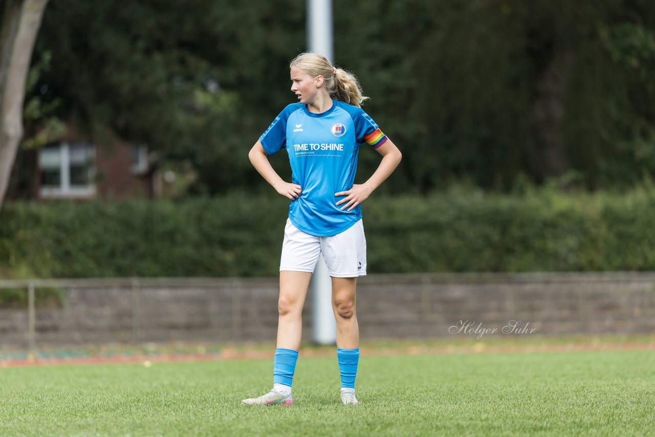 Bild 117 - wBJ VfL Pinneberg - Germania Schnelsen : Ergebnis: 15:1